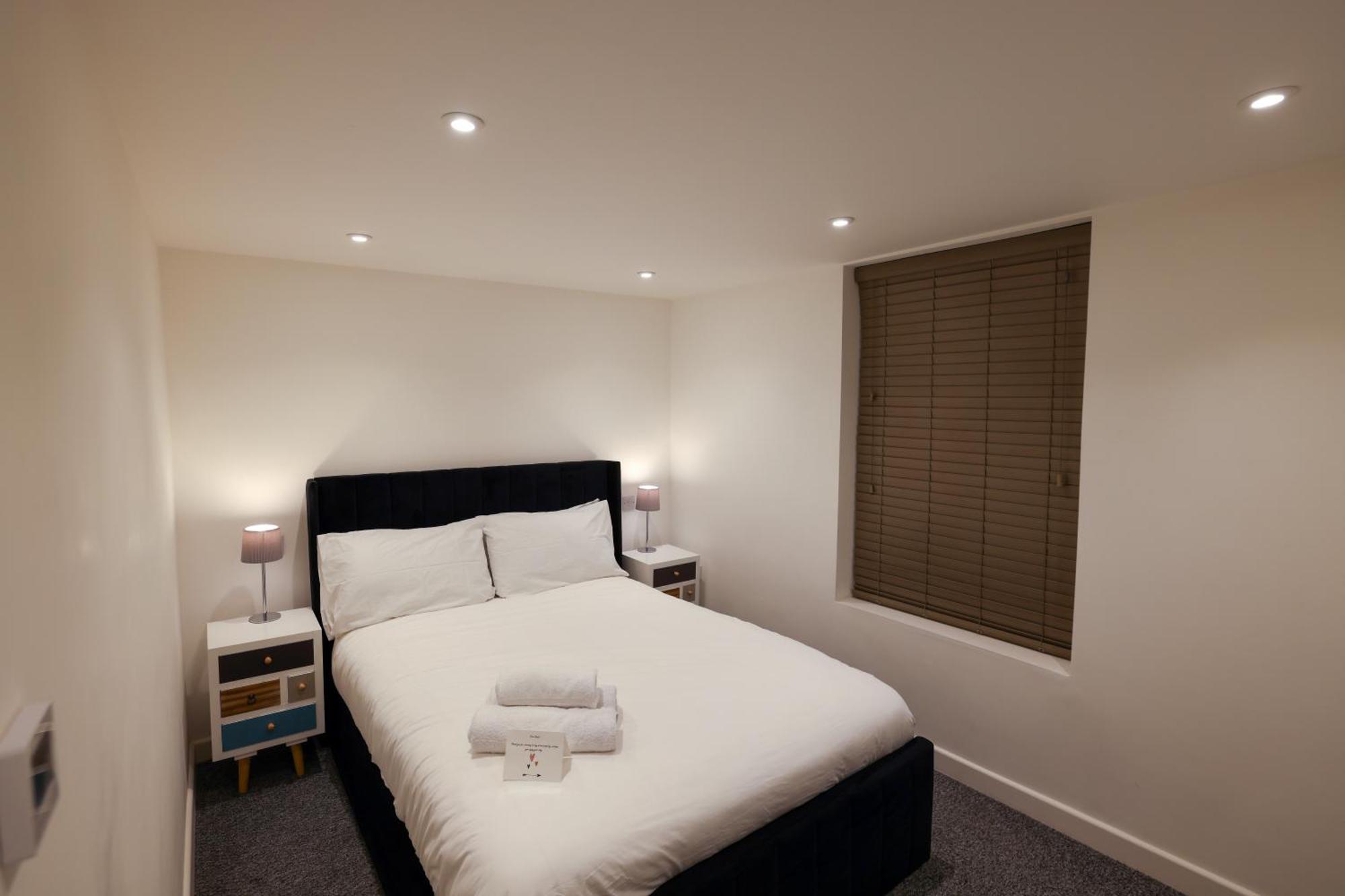 Stylish 1 Bed Apartment In Bicester Town Centre Ngoại thất bức ảnh